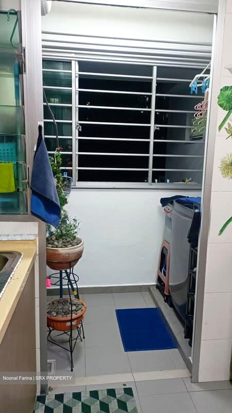 Blk 428B Floral Spring @ Yishun (Yishun), HDB 4 Rooms #579096871
